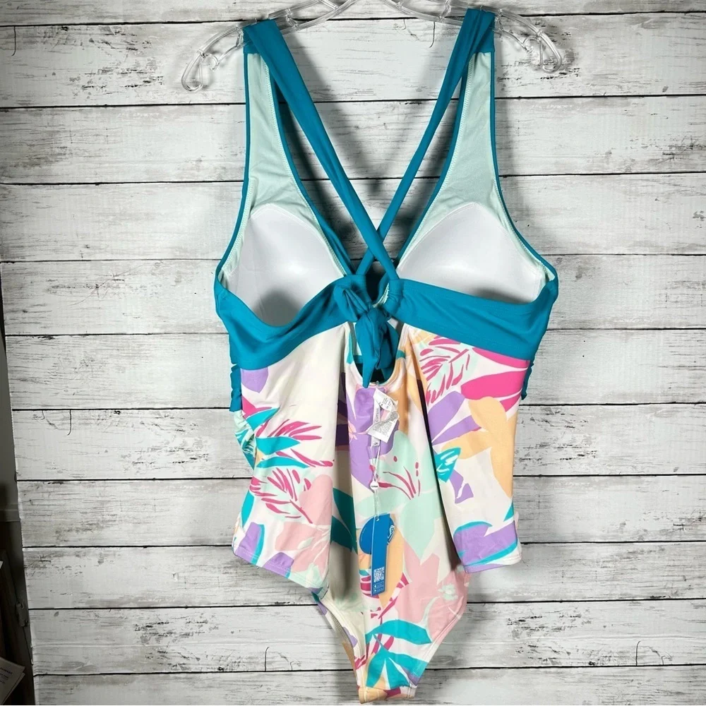 Cupshe Molded Twist Front Tummy Control One-Piece Ruched Bathing Suit 2X NWT